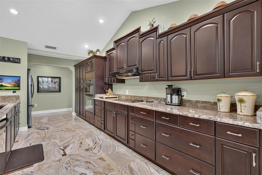For Sale: $674,400 (3 beds, 2 baths, 2713 Square Feet)