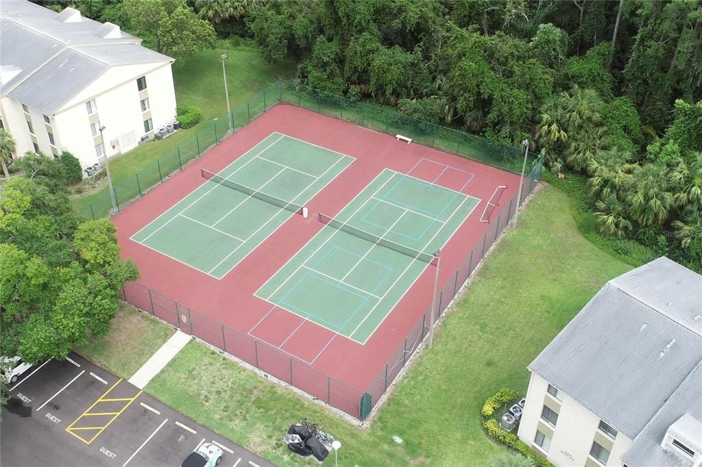 Activo con contrato: $185,000 (2 camas, 2 baños, 1041 Pies cuadrados)