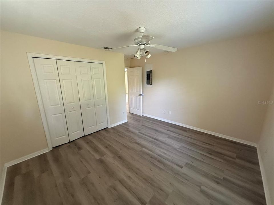 For Sale: $337,000 (0 beds, 0 baths, 1972 Square Feet)