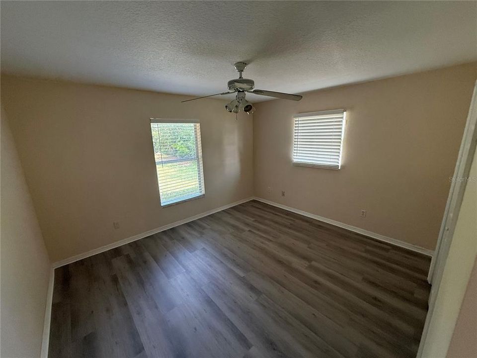 For Sale: $337,000 (0 beds, 0 baths, 1972 Square Feet)
