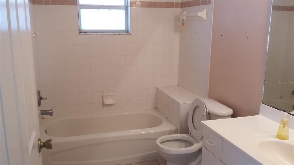 For Sale: $337,000 (0 beds, 0 baths, 1972 Square Feet)