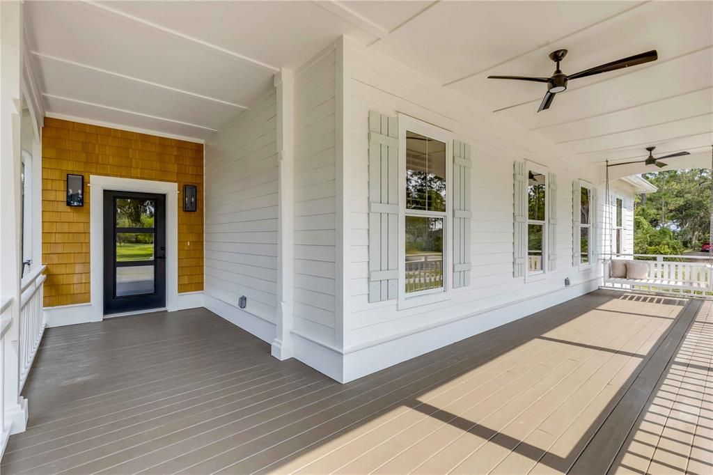 : $1,150,000 (3 beds, 2 baths, 1903 Square Feet)