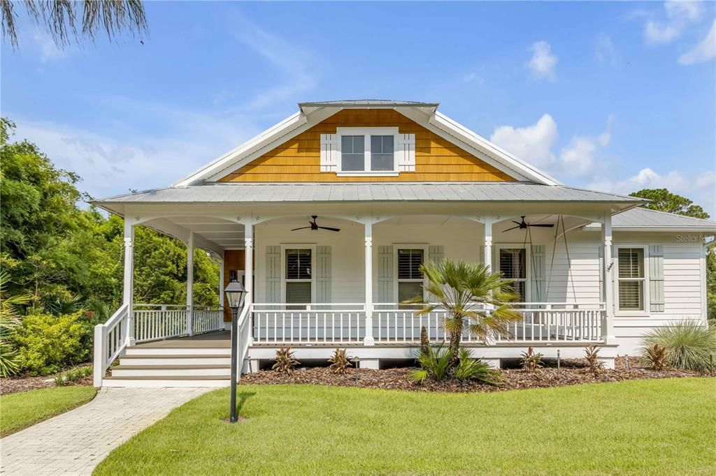 : $1,150,000 (3 beds, 2 baths, 1903 Square Feet)