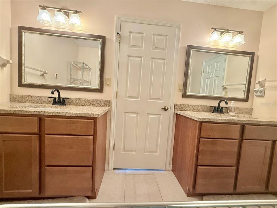 For Rent: $2,299 (2 beds, 2 baths, 2063 Square Feet)