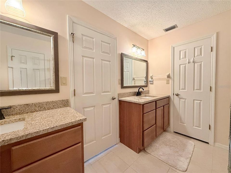 For Rent: $2,299 (2 beds, 2 baths, 2063 Square Feet)