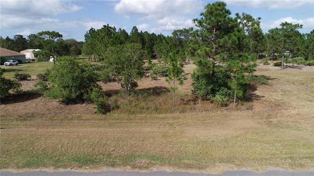 En Venta: $400,000 (3.31 acres)