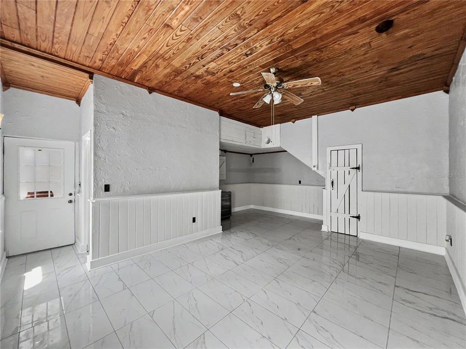 En Venta: $1,230,000 (5 camas, 4 baños, 3418 Pies cuadrados)