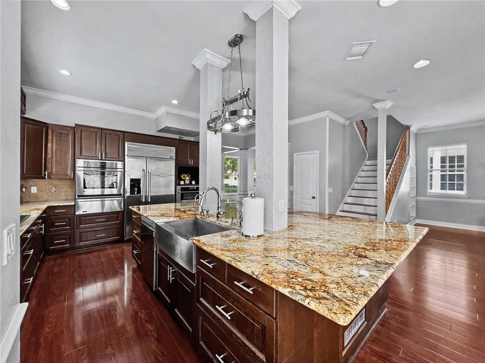 En Venta: $1,230,000 (5 camas, 4 baños, 3418 Pies cuadrados)