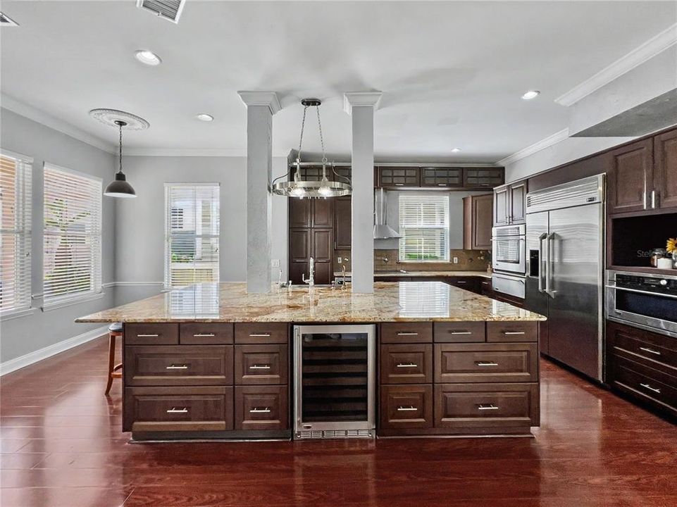 En Venta: $1,230,000 (5 camas, 4 baños, 3418 Pies cuadrados)