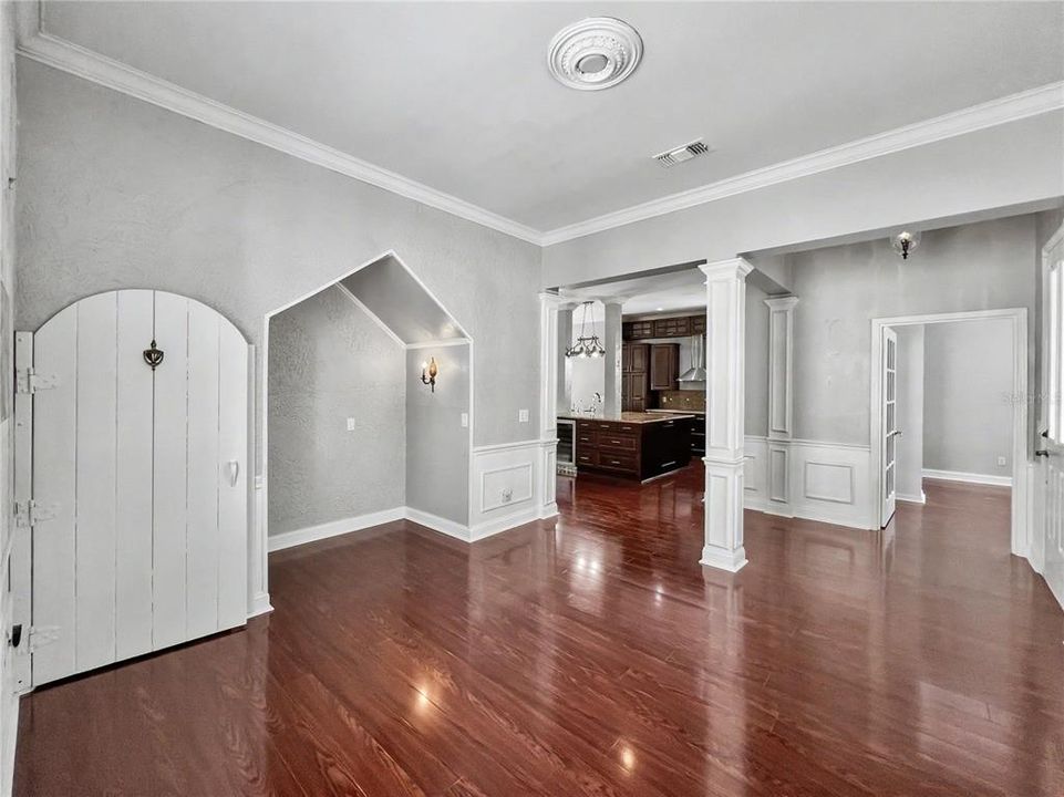 En Venta: $1,230,000 (5 camas, 4 baños, 3418 Pies cuadrados)