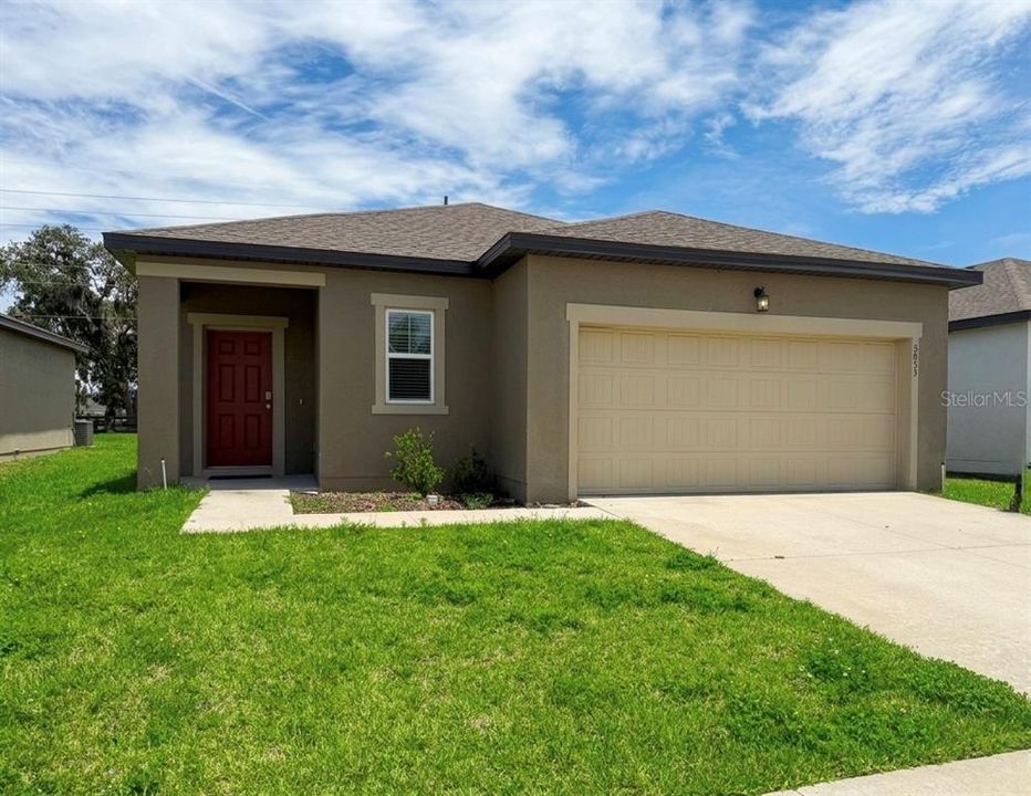 For Rent: $1,925 (3 beds, 2 baths, 1556 Square Feet)