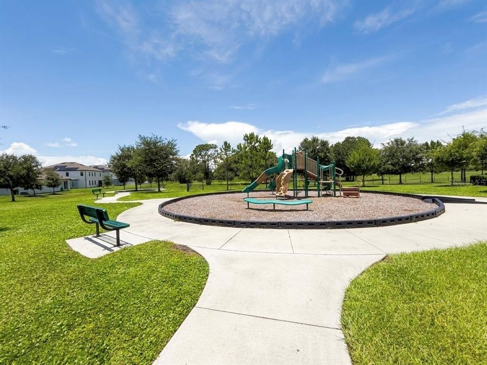 For Rent: $1,925 (3 beds, 2 baths, 1556 Square Feet)