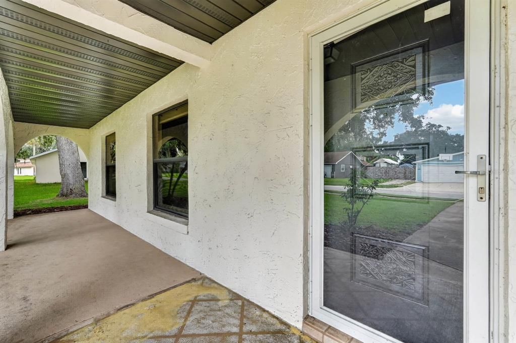 For Sale: $309,000 (3 beds, 2 baths, 1560 Square Feet)
