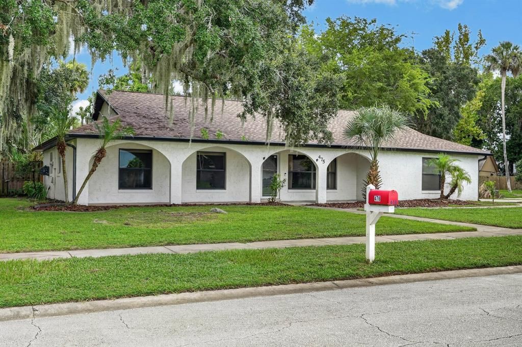 For Sale: $309,000 (3 beds, 2 baths, 1560 Square Feet)