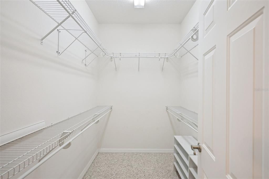 For Sale: $695,000 (3 beds, 2 baths, 2141 Square Feet)