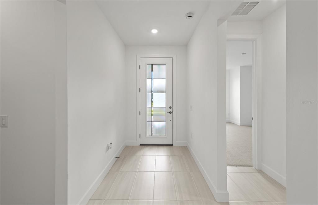 На продажу: $460,000 (4 спален, 3 ванн, 2100 Квадратных фут)