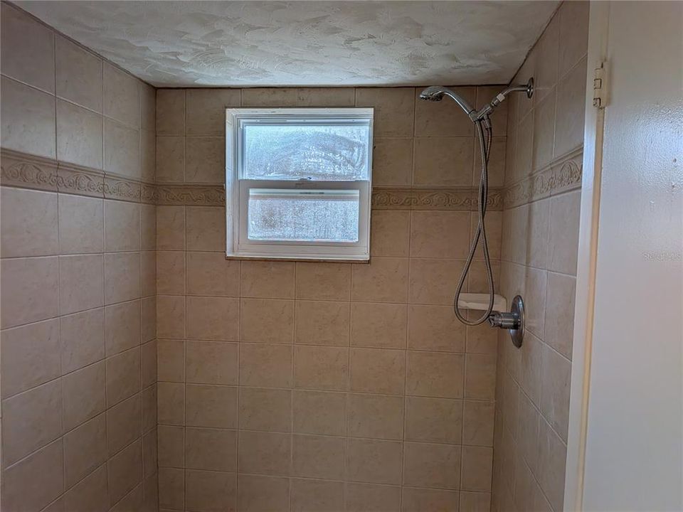 В аренду: $1,500 (2 спален, 2 ванн, 1512 Квадратных фут)