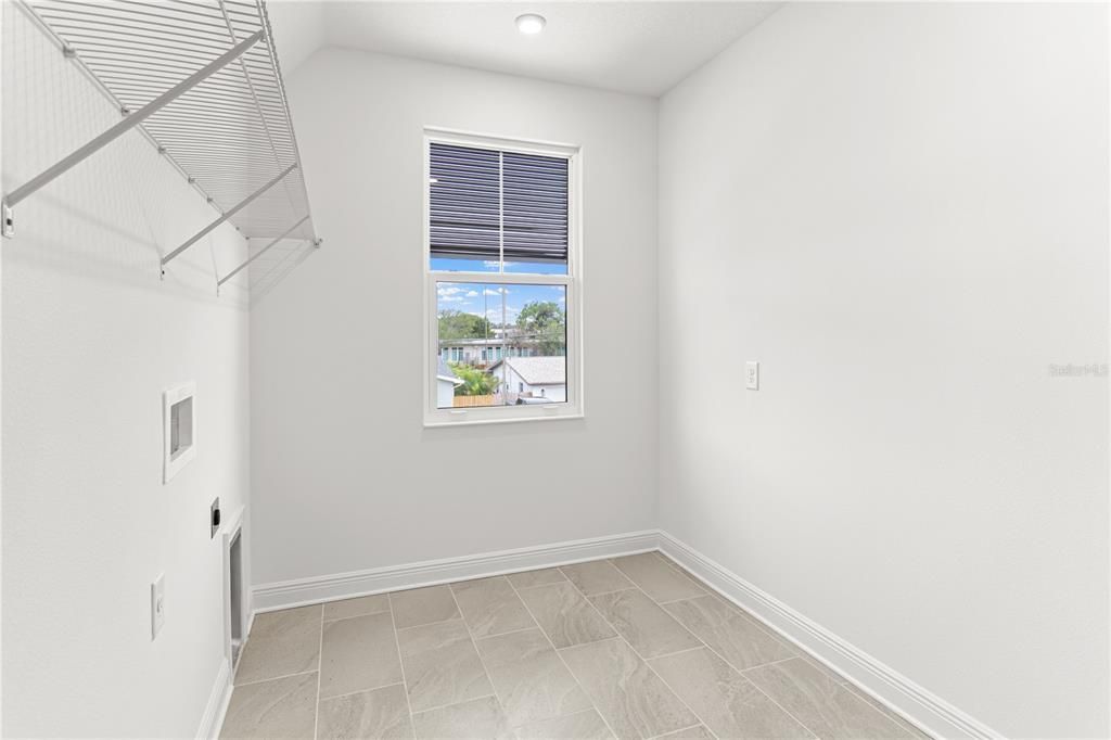 For Sale: $1,289,999 (4 beds, 4 baths, 3306 Square Feet)
