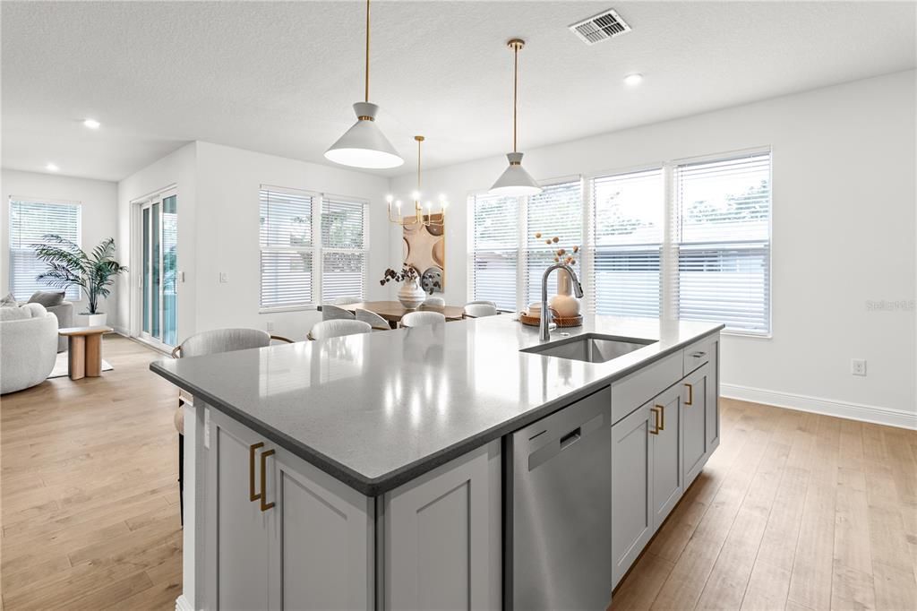 For Sale: $1,289,999 (4 beds, 4 baths, 3306 Square Feet)