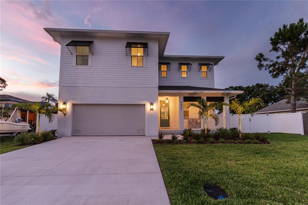 For Sale: $1,289,999 (4 beds, 4 baths, 3306 Square Feet)