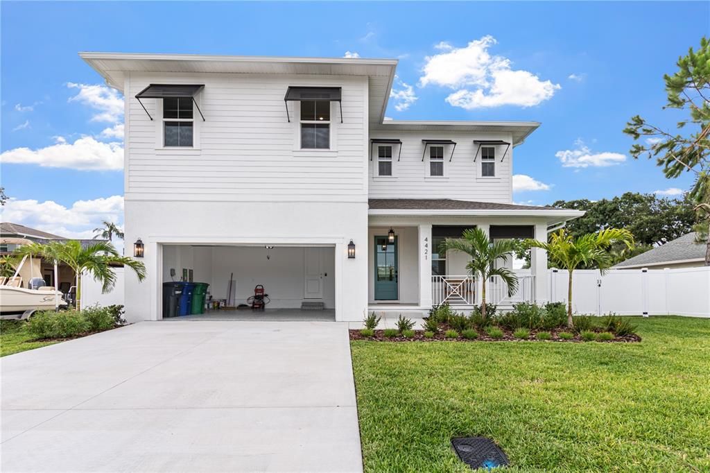 For Sale: $1,289,999 (4 beds, 4 baths, 3306 Square Feet)