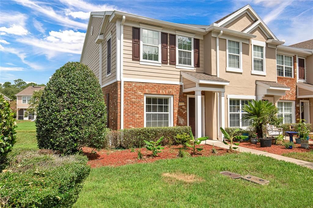 For Sale: $220,000 (2 beds, 2 baths, 1248 Square Feet)