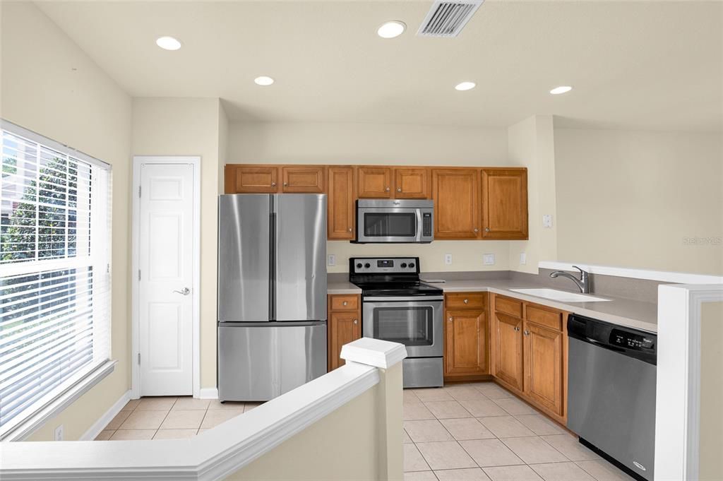 For Sale: $220,000 (2 beds, 2 baths, 1248 Square Feet)