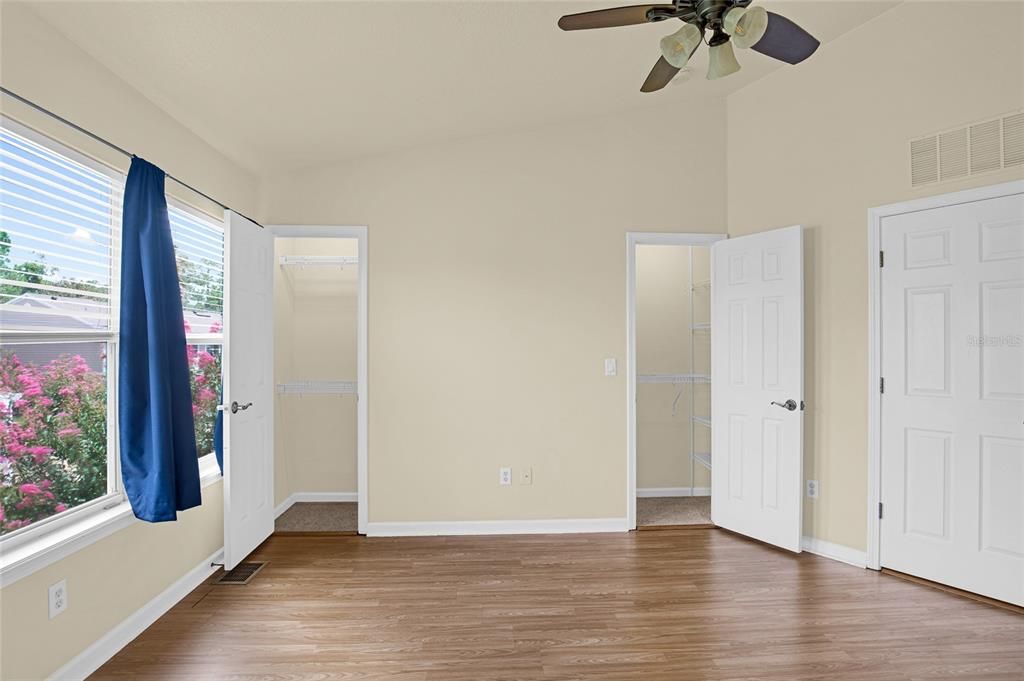 For Sale: $220,000 (2 beds, 2 baths, 1248 Square Feet)