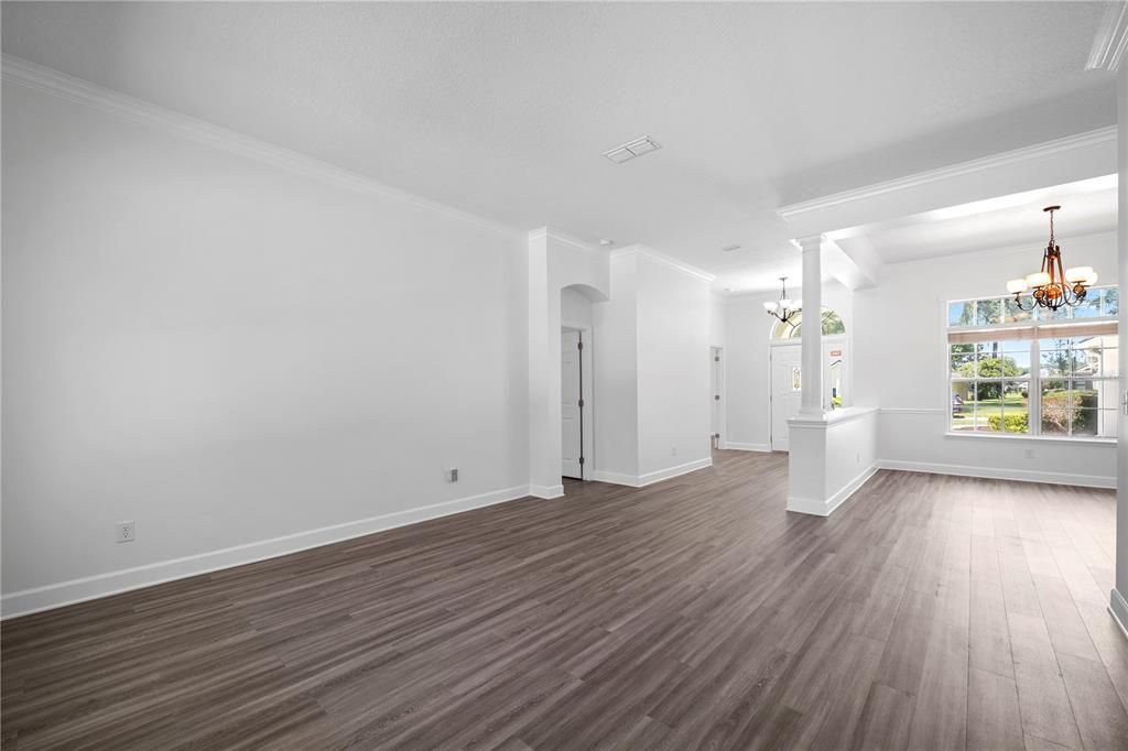 En Venta: $625,000 (4 camas, 3 baños, 2747 Pies cuadrados)