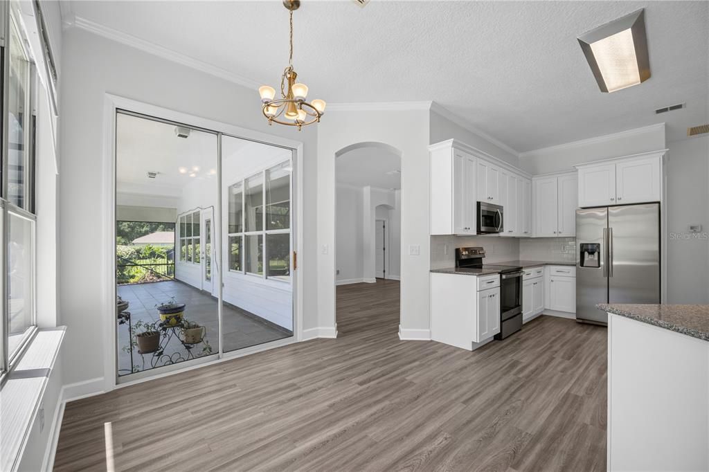 En Venta: $625,000 (4 camas, 3 baños, 2747 Pies cuadrados)