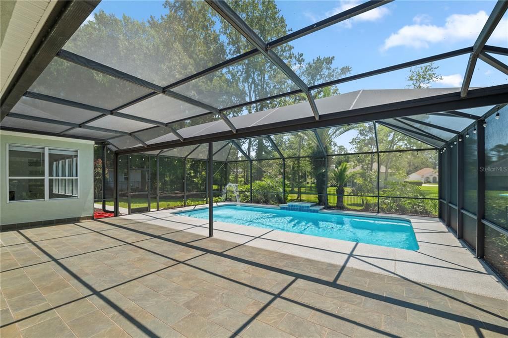 En Venta: $625,000 (4 camas, 3 baños, 2747 Pies cuadrados)