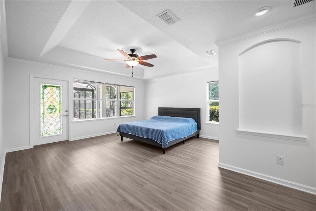 En Venta: $625,000 (4 camas, 3 baños, 2747 Pies cuadrados)