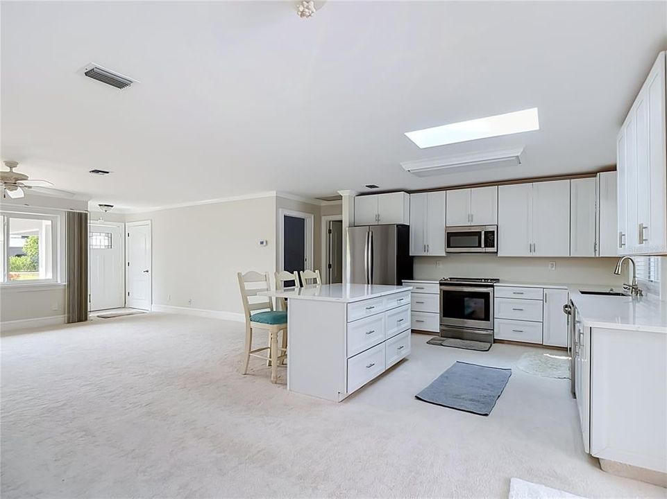 На продажу: $999,000 (3 спален, 2 ванн, 1797 Квадратных фут)