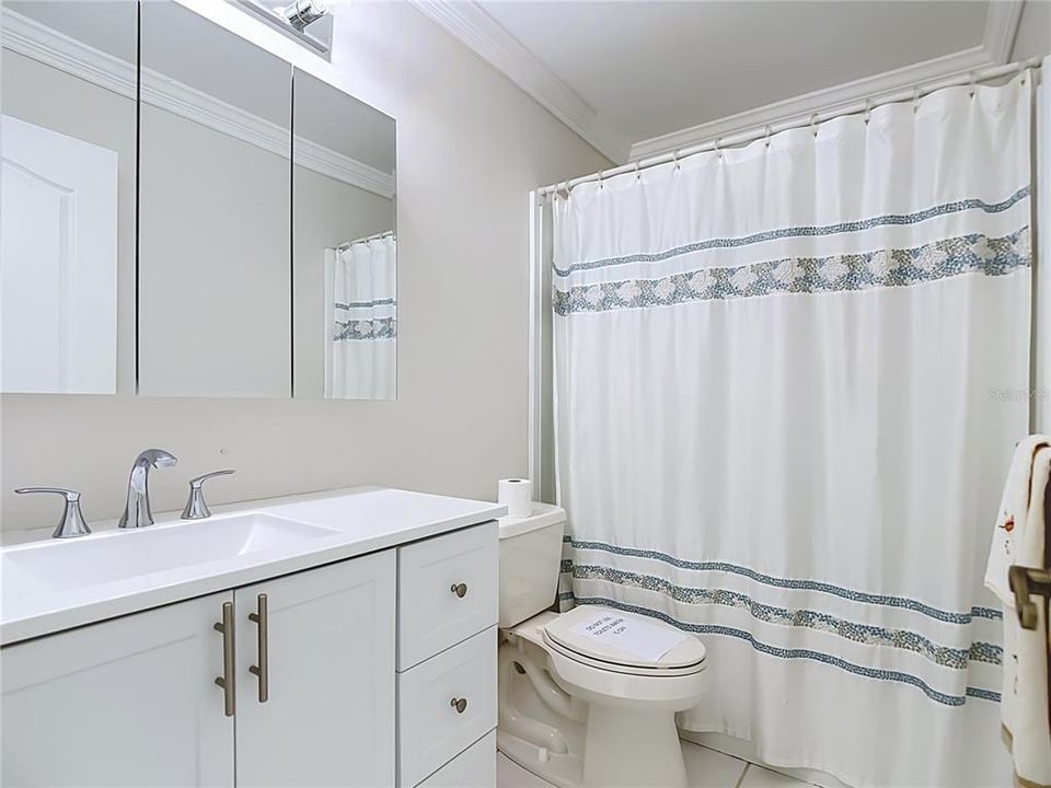 На продажу: $999,000 (3 спален, 2 ванн, 1797 Квадратных фут)