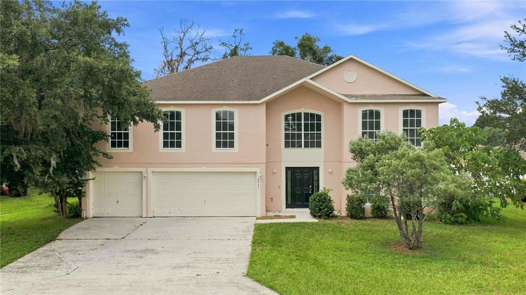 For Sale: $429,900 (6 beds, 4 baths, 3911 Square Feet)