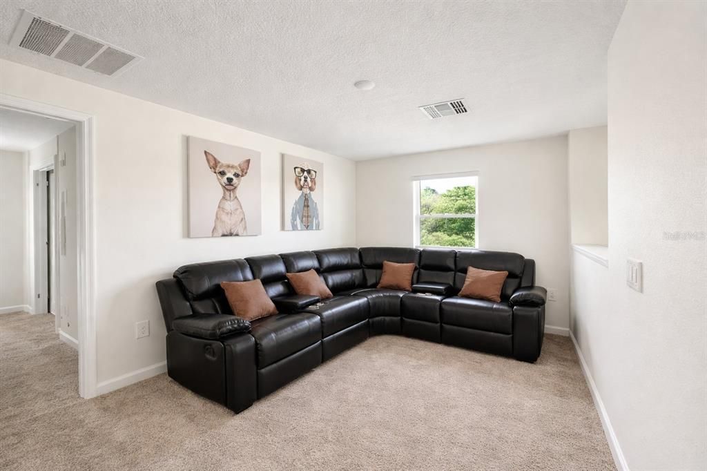 For Sale: $379,900 (4 beds, 2 baths, 2050 Square Feet)