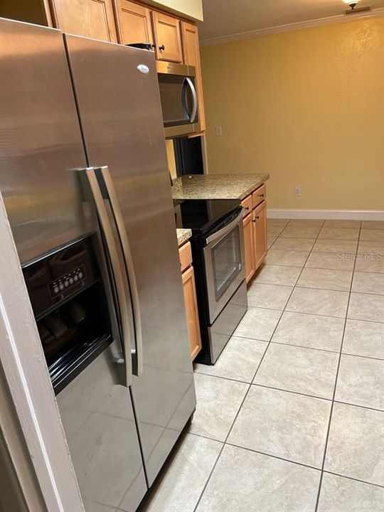 В аренду: $3,250 (3 спален, 2 ванн, 1372 Квадратных фут)