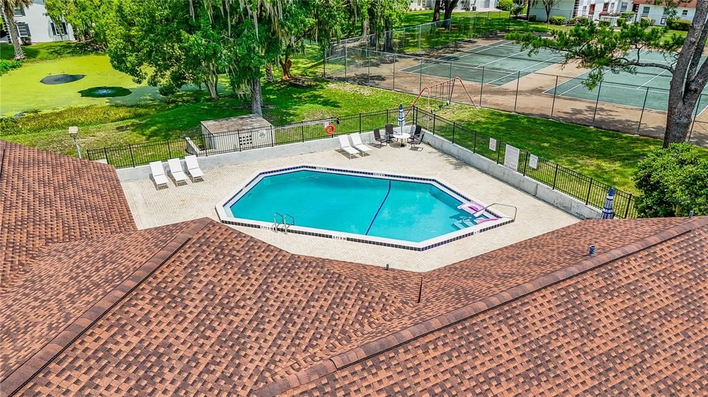 For Sale: $150,000 (2 beds, 1 baths, 891 Square Feet)