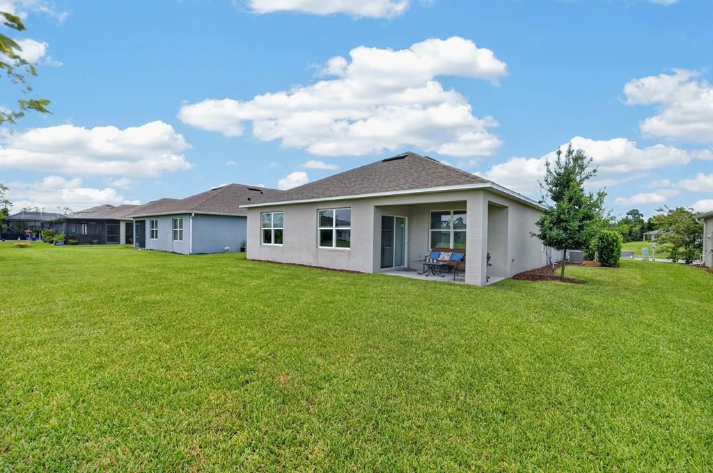 For Sale: $345,900 (3 beds, 2 baths, 1672 Square Feet)