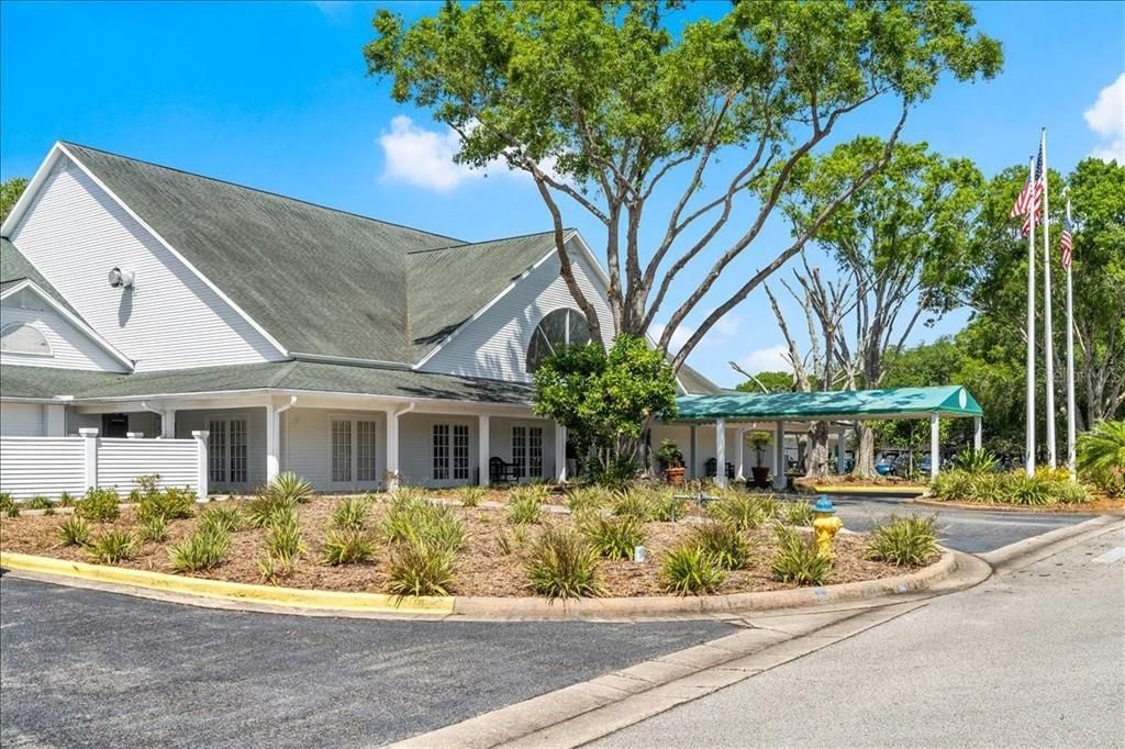 For Sale: $345,900 (3 beds, 2 baths, 1672 Square Feet)