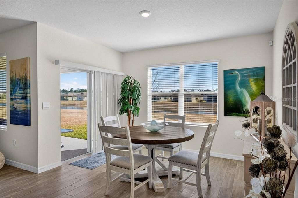 For Sale: $345,900 (3 beds, 2 baths, 1672 Square Feet)