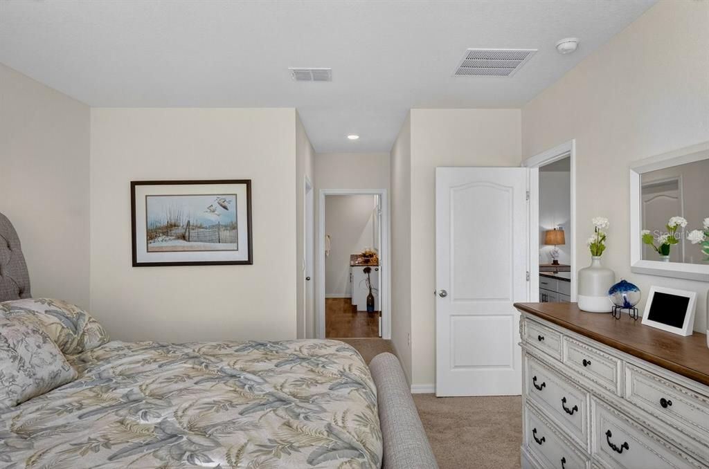 For Sale: $345,900 (3 beds, 2 baths, 1672 Square Feet)