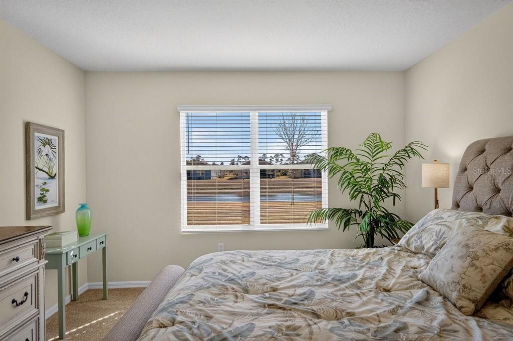 For Sale: $345,900 (3 beds, 2 baths, 1672 Square Feet)