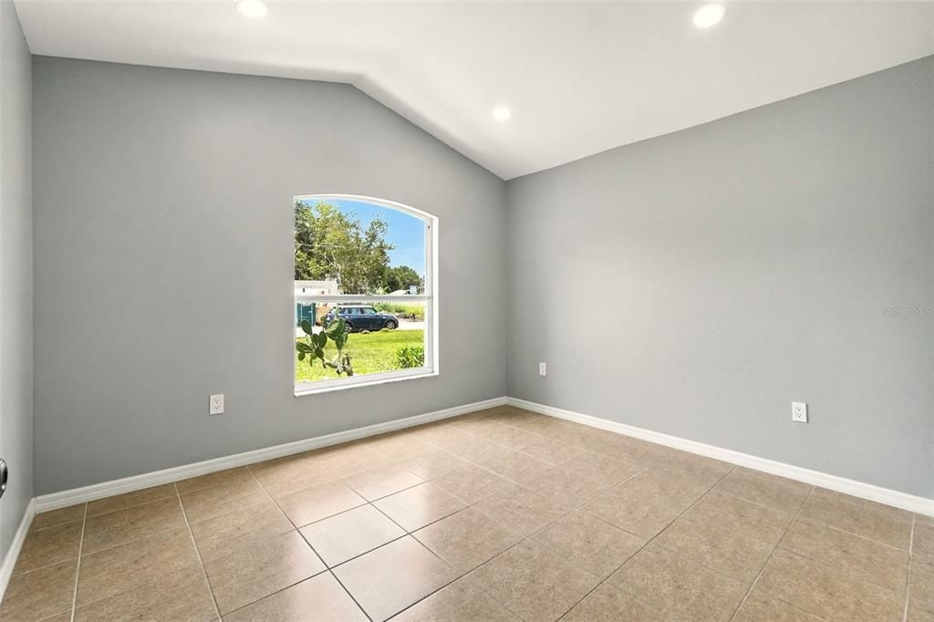 For Sale: $284,900 (3 beds, 2 baths, 1559 Square Feet)