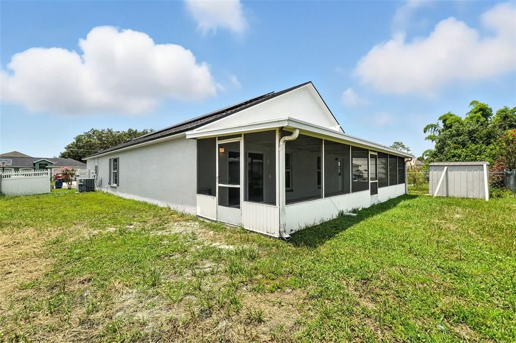 For Sale: $284,900 (3 beds, 2 baths, 1559 Square Feet)