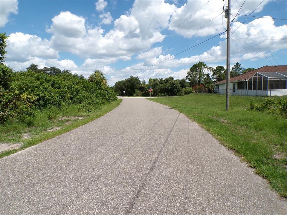 For Sale: $8,995 (0.25 acres)