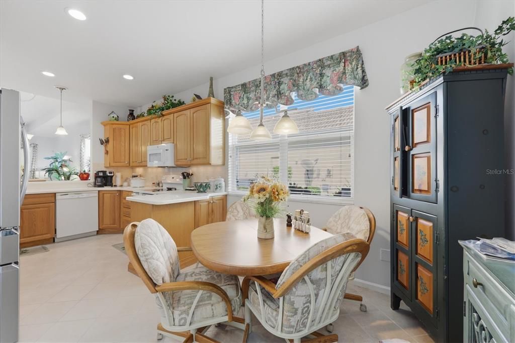 For Sale: $410,000 (3 beds, 2 baths, 2105 Square Feet)