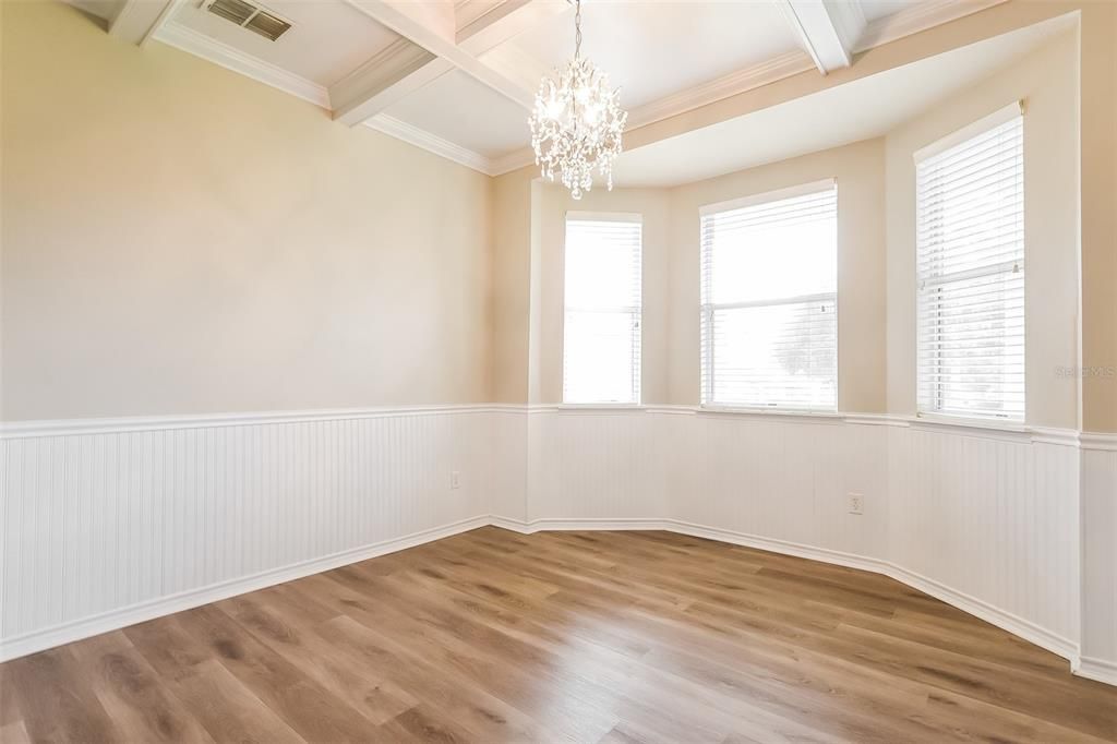 На продажу: $412,900 (3 спален, 2 ванн, 1857 Квадратных фут)