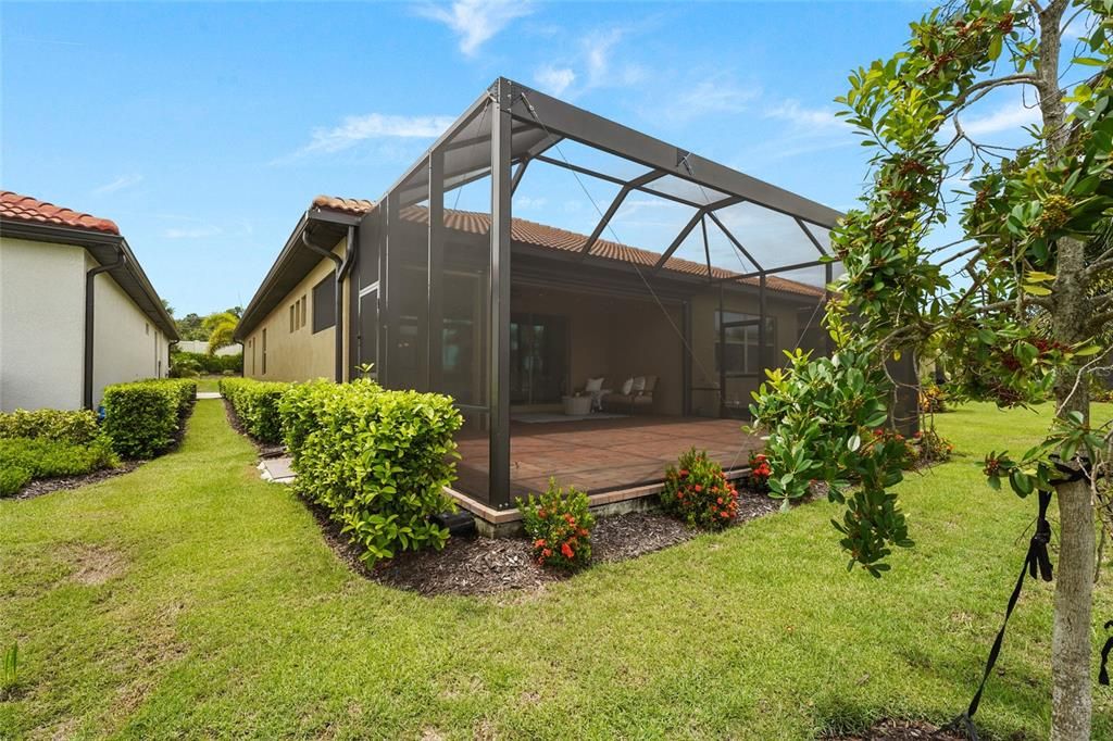 Activo con contrato: $610,000 (3 camas, 2 baños, 2214 Pies cuadrados)