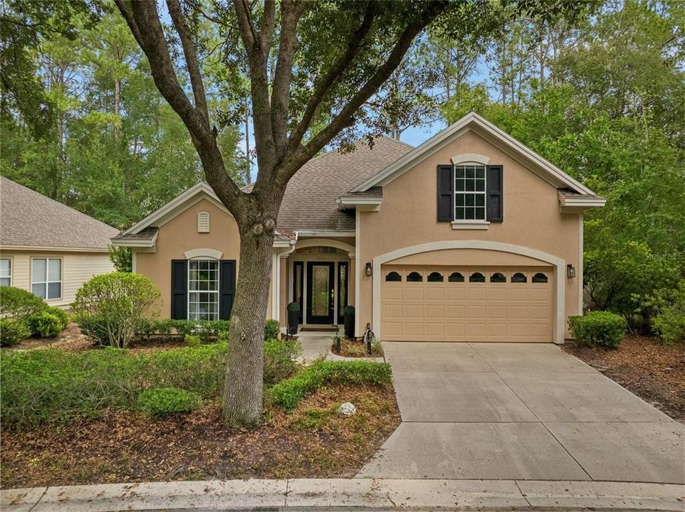 For Sale: $595,000 (4 beds, 2 baths, 2412 Square Feet)